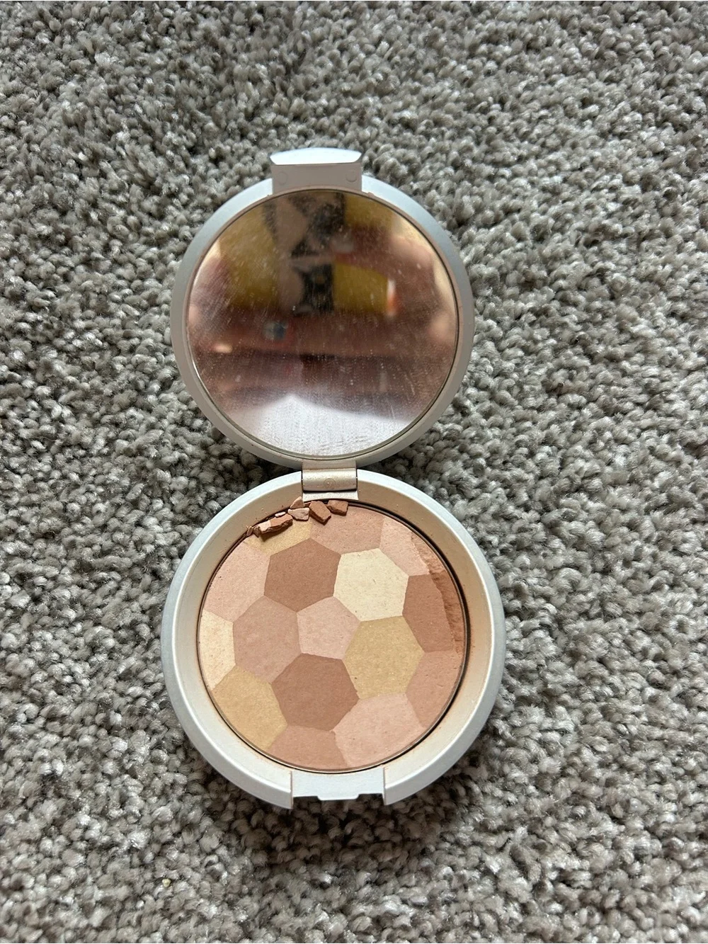 Zuzu luxe non toxic Multi-Tone Bronzer & Highlighter Compact — medium